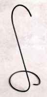 HS2_Helmet_Stand.jpg (42108 bytes)