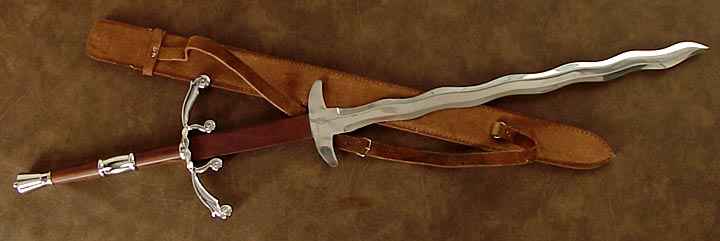 SD901098_Flamberge_Sword.jpg